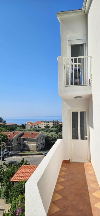 Sea View Apartment Aria Petrovac Extérieur photo